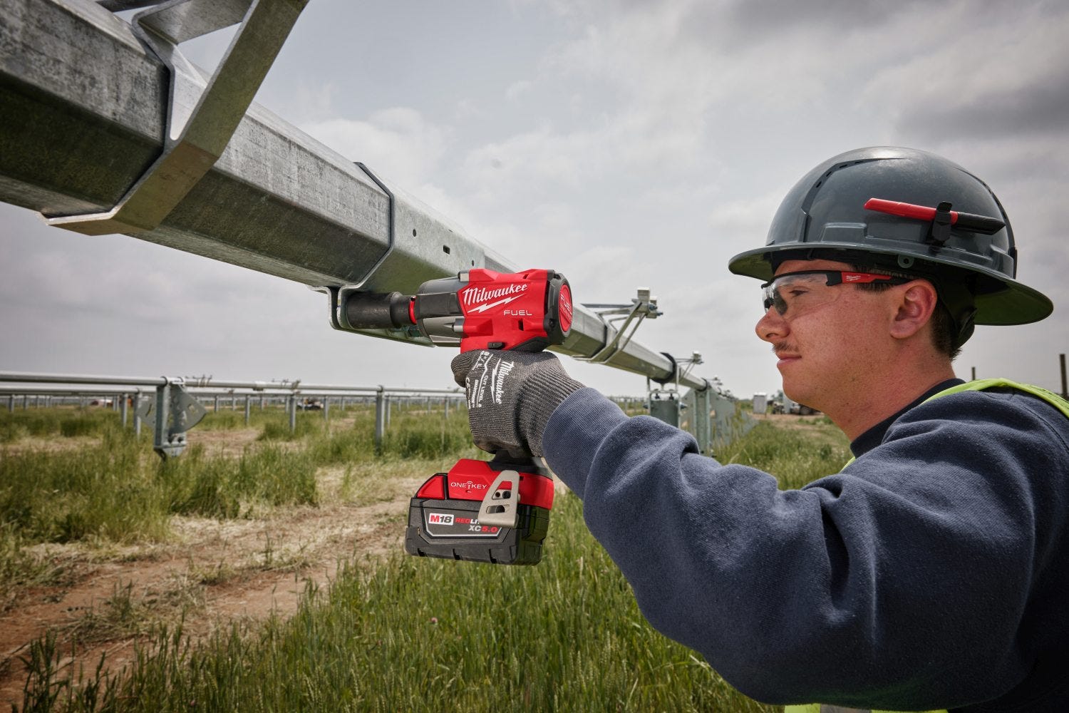 Milwaukee 3062-20 M18 FUEL 1/2-in. Controlled Mid-Torque Impact Wrench, Tool Only