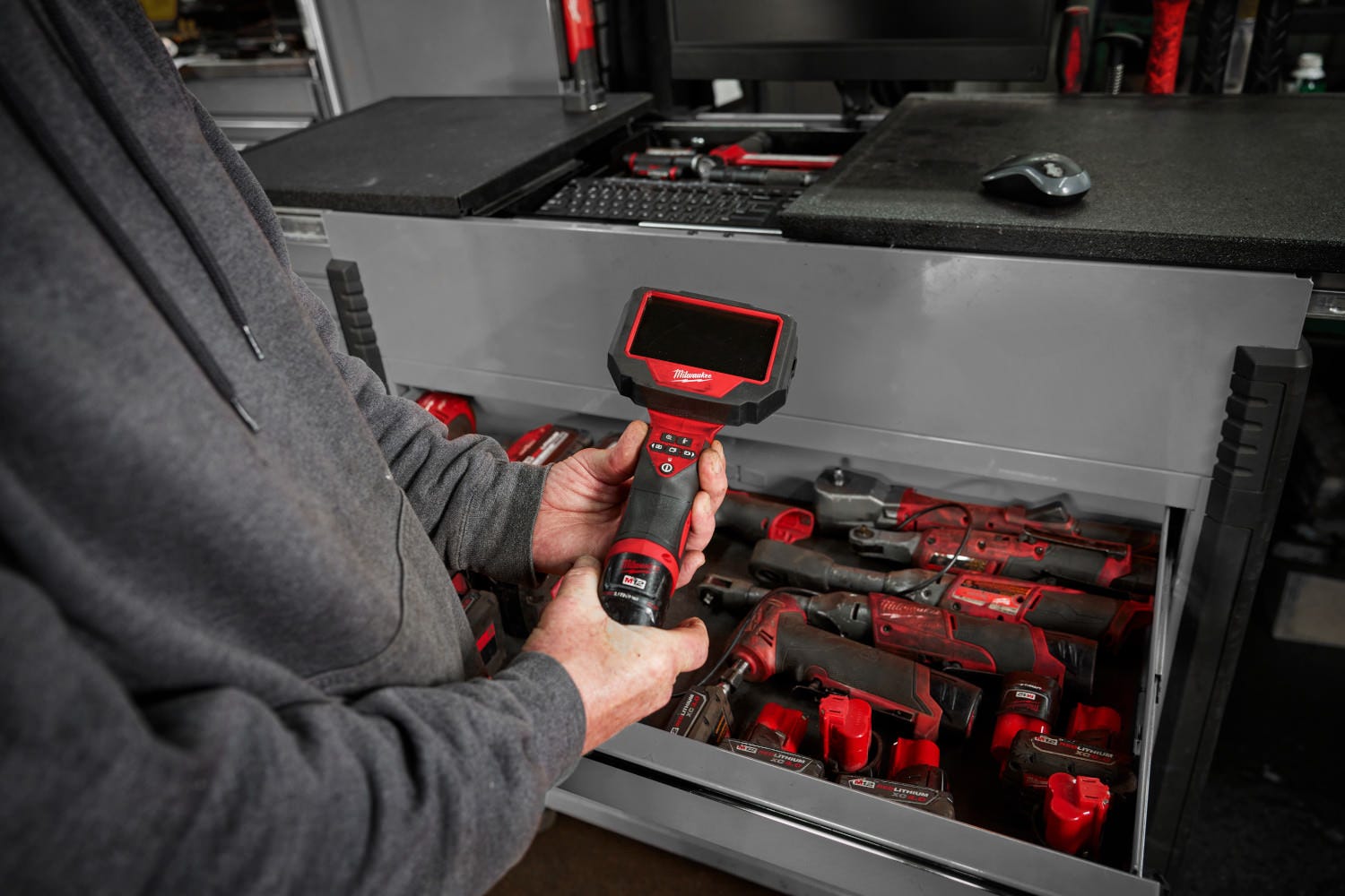 Milwaukee 3150-20 M12 Auto Technician Borescope, Tool Only