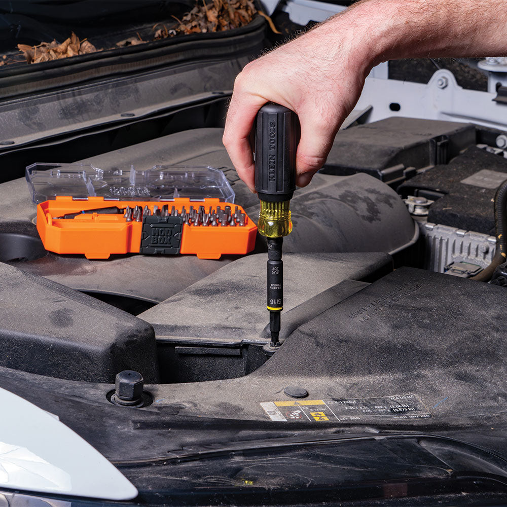Klein 32501HD driver in use on a fastener
