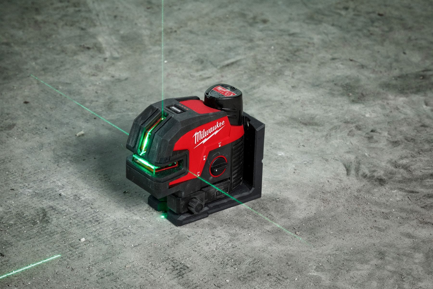 Milwaukee 3624-21 M12 Green Cross Line & 4-Points Laser Kit