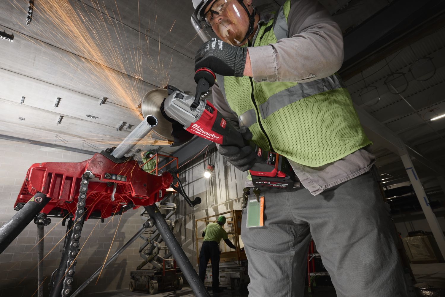 Milwaukee 3676-20 M18 FUEL 4-1/2" / 6" Dual Trigger Braking Paddle Switch Grinder  w/ ONEKEY, Tool Only