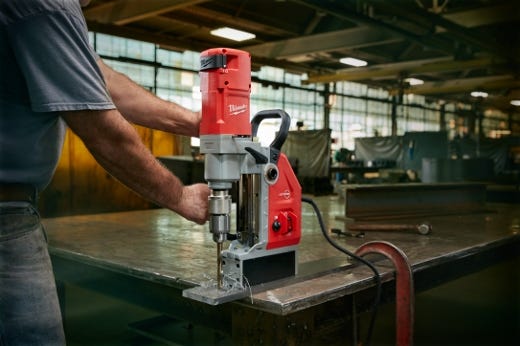 Milwaukee 4272-21 Electromagnetic Drill Kit, 1-5/8"