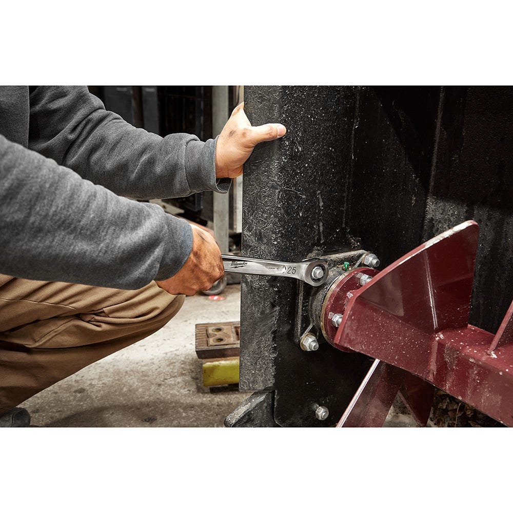 Milwaukee 45-96-9307 7MM Ratcheting Combination Wrench