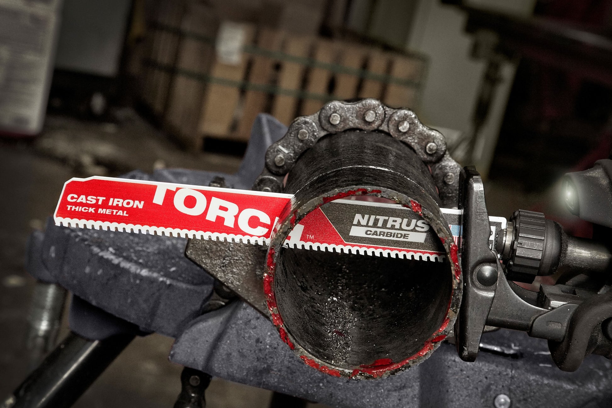 Milwaukee 48-00-5262 TORCH with NITRUS Carbide 9-Inch 7-TPI Recip Saw Blade, 1-Pack