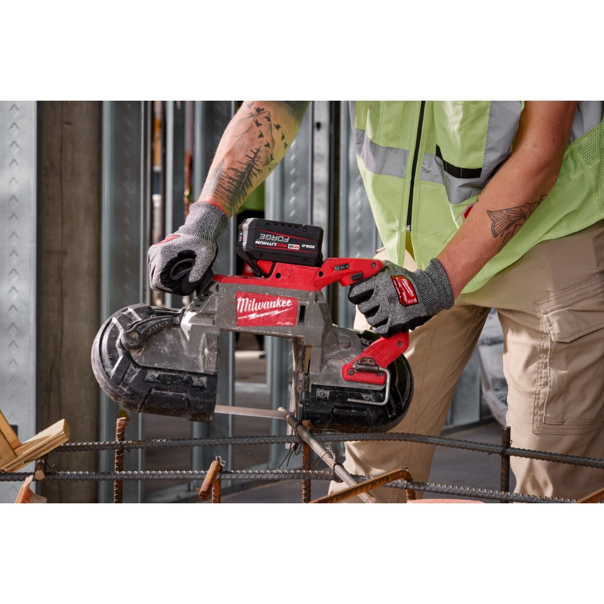 Milwaukee 48-59-1881 M18 REDLITHIUM FORGE XC8.0 Starter Kit