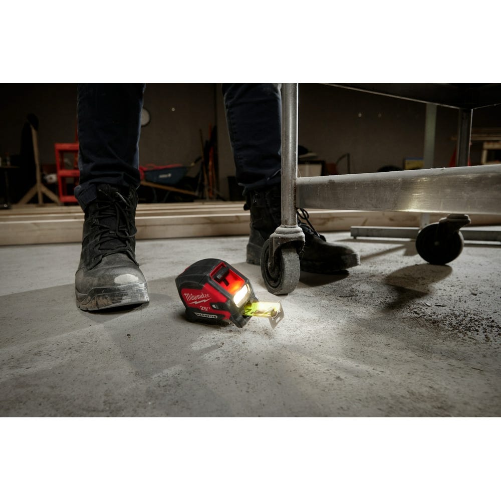 Milwaukee 48-22-0428 25ft Compact Wide Blade Magnetic Tape Measure w/ Rechargeable 100-Lumen Light