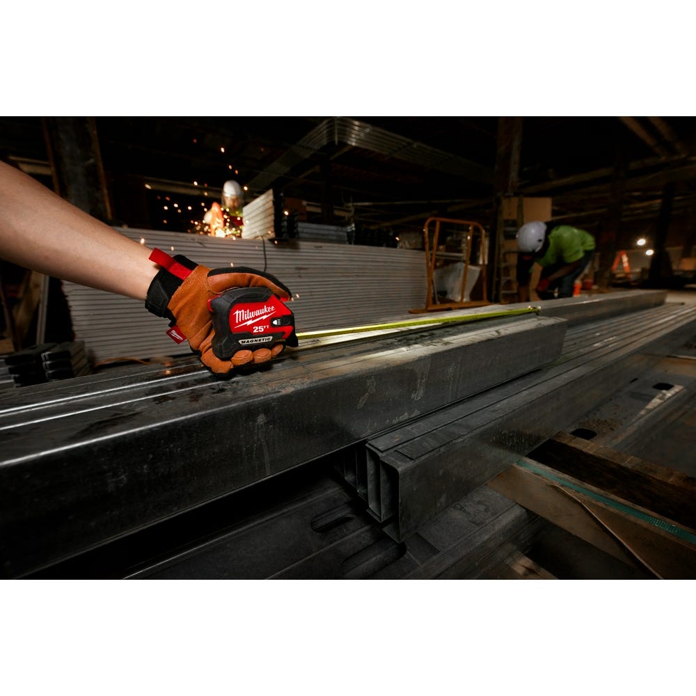 Milwaukee 48-22-0428 25ft Compact Wide Blade Magnetic Tape Measure w/ Rechargeable 100-Lumen Light
