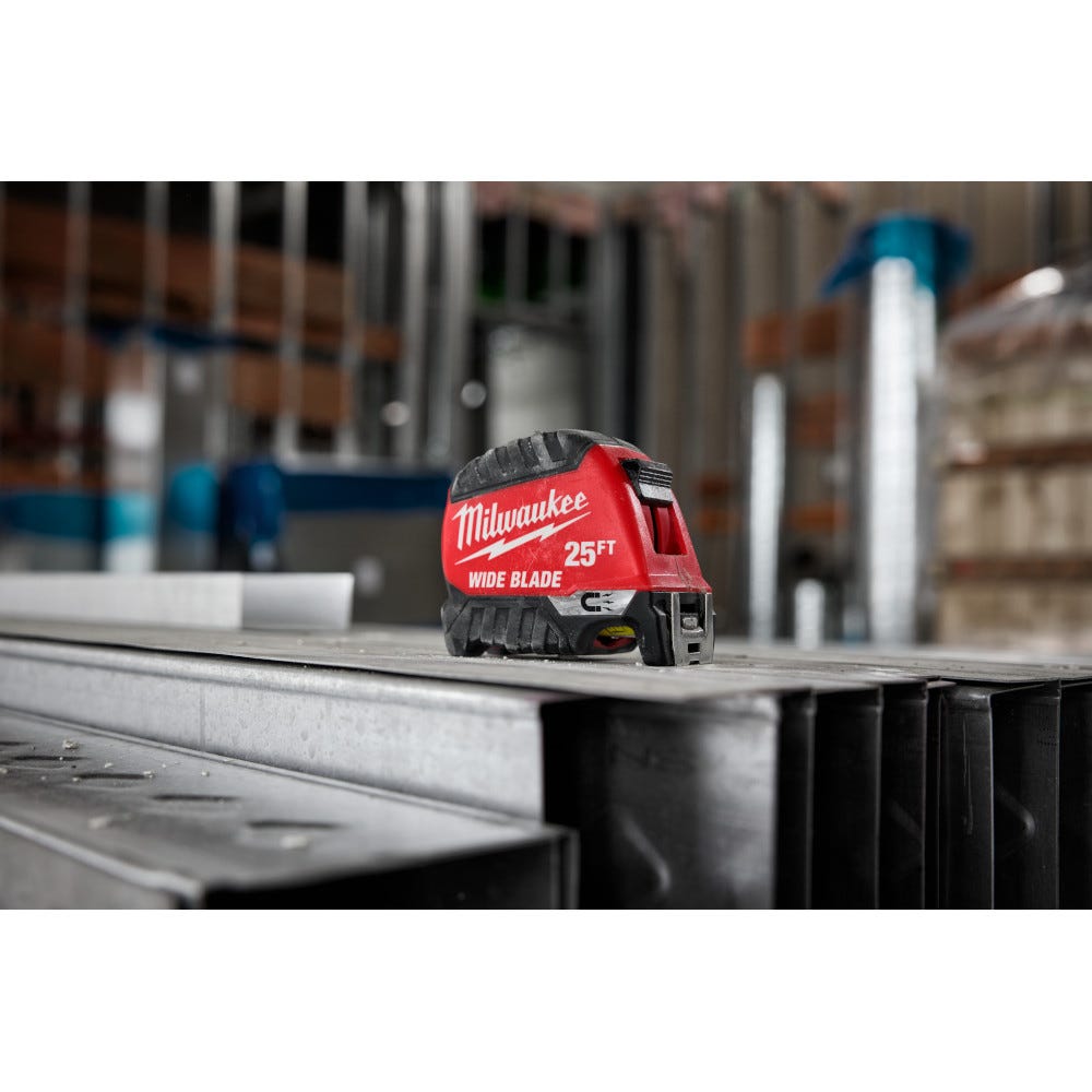 Milwaukee 48-22-1225M 25 ft. Wide Blade Magnetic Tape Measure