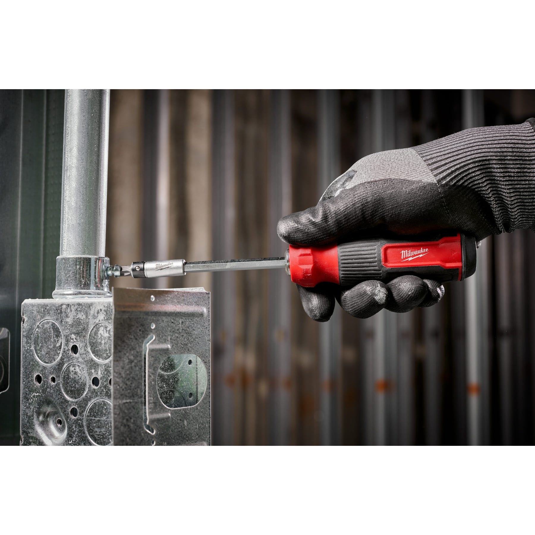 Milwaukee 48-22-2901 27-in-1 Multi-Bit Screwdriver