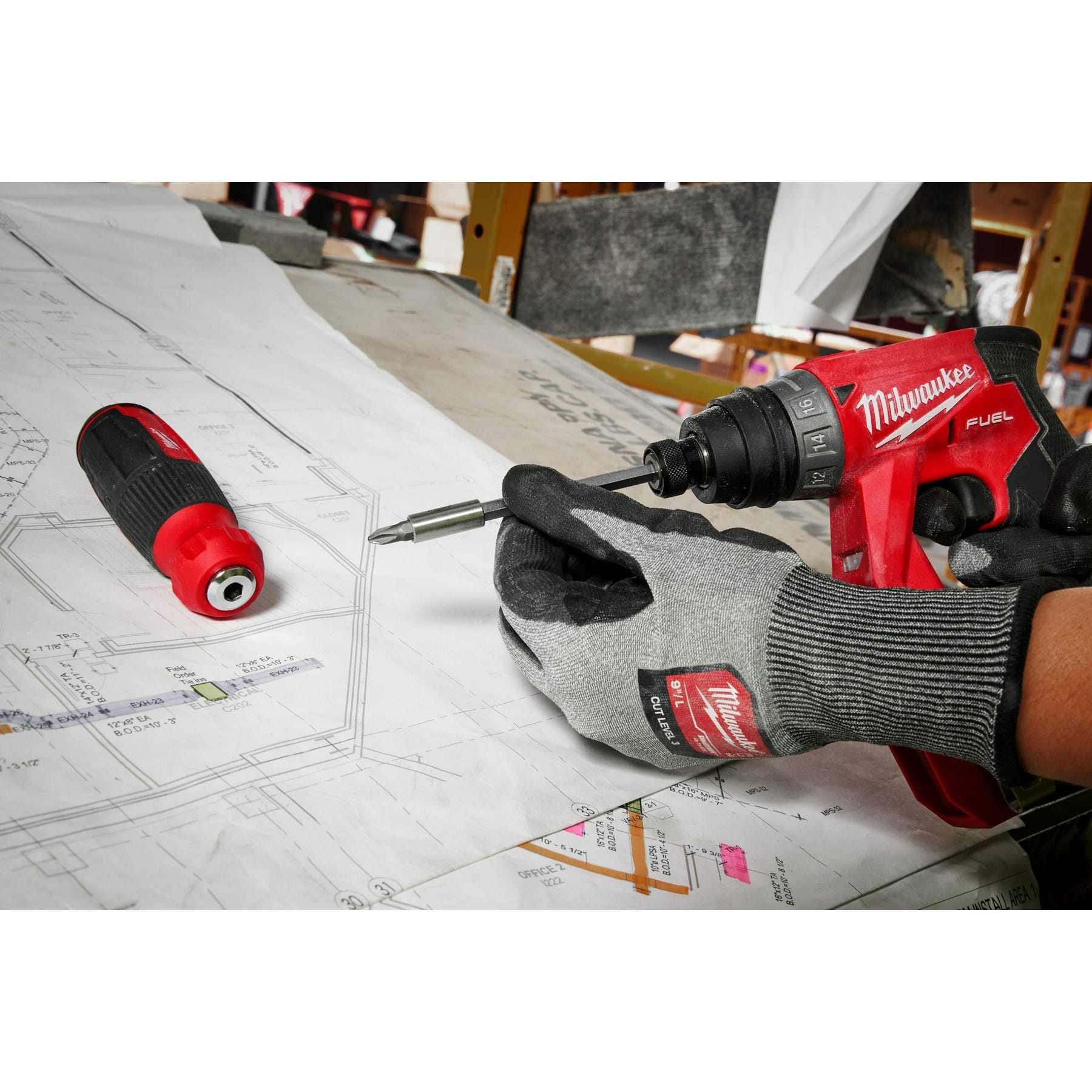 Milwaukee 48-22-2901 27-in-1 Multi-Bit Screwdriver