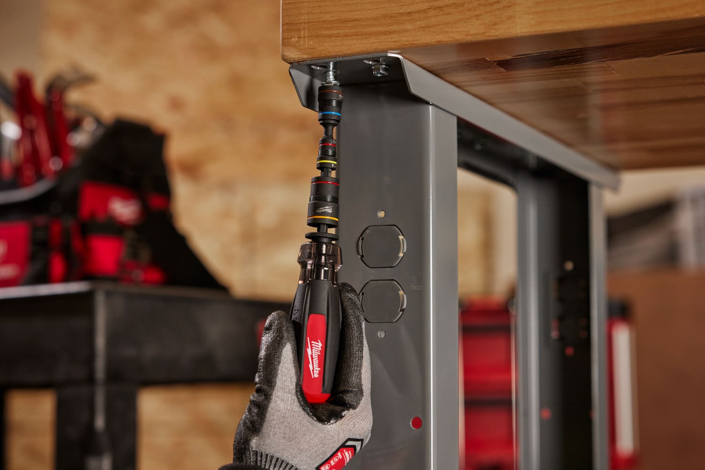 Milwaukee 48-22-2921 Multi-Nut Driver W/ SHOCKWAVE Impact Duty (flip) Magnetic Nut Drivers