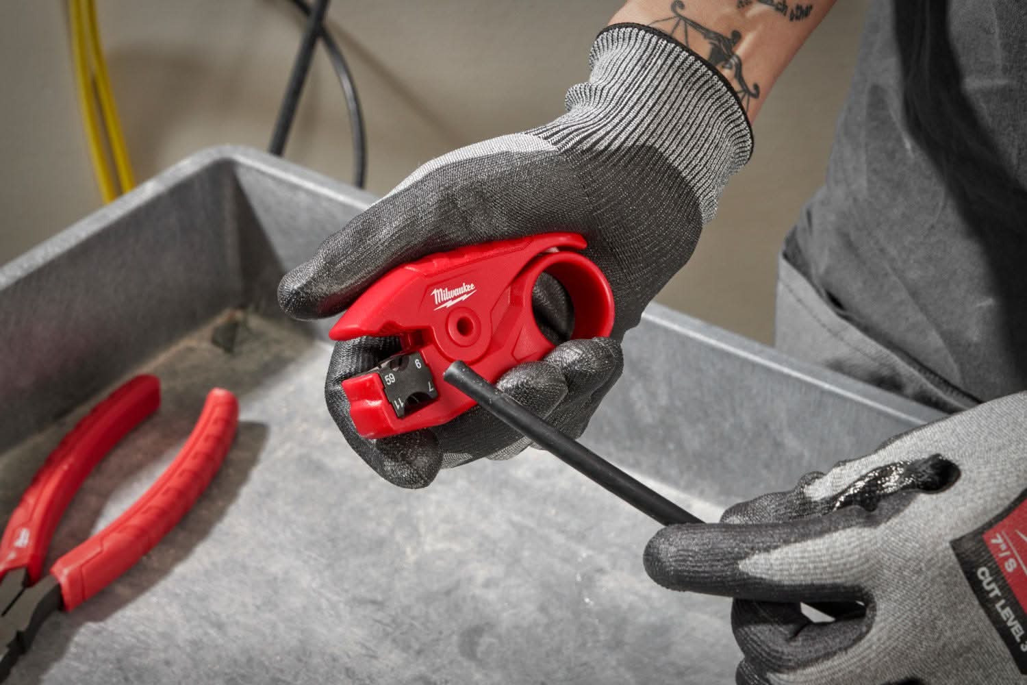 Milwaukee 48-22-3064 Coax Stripper