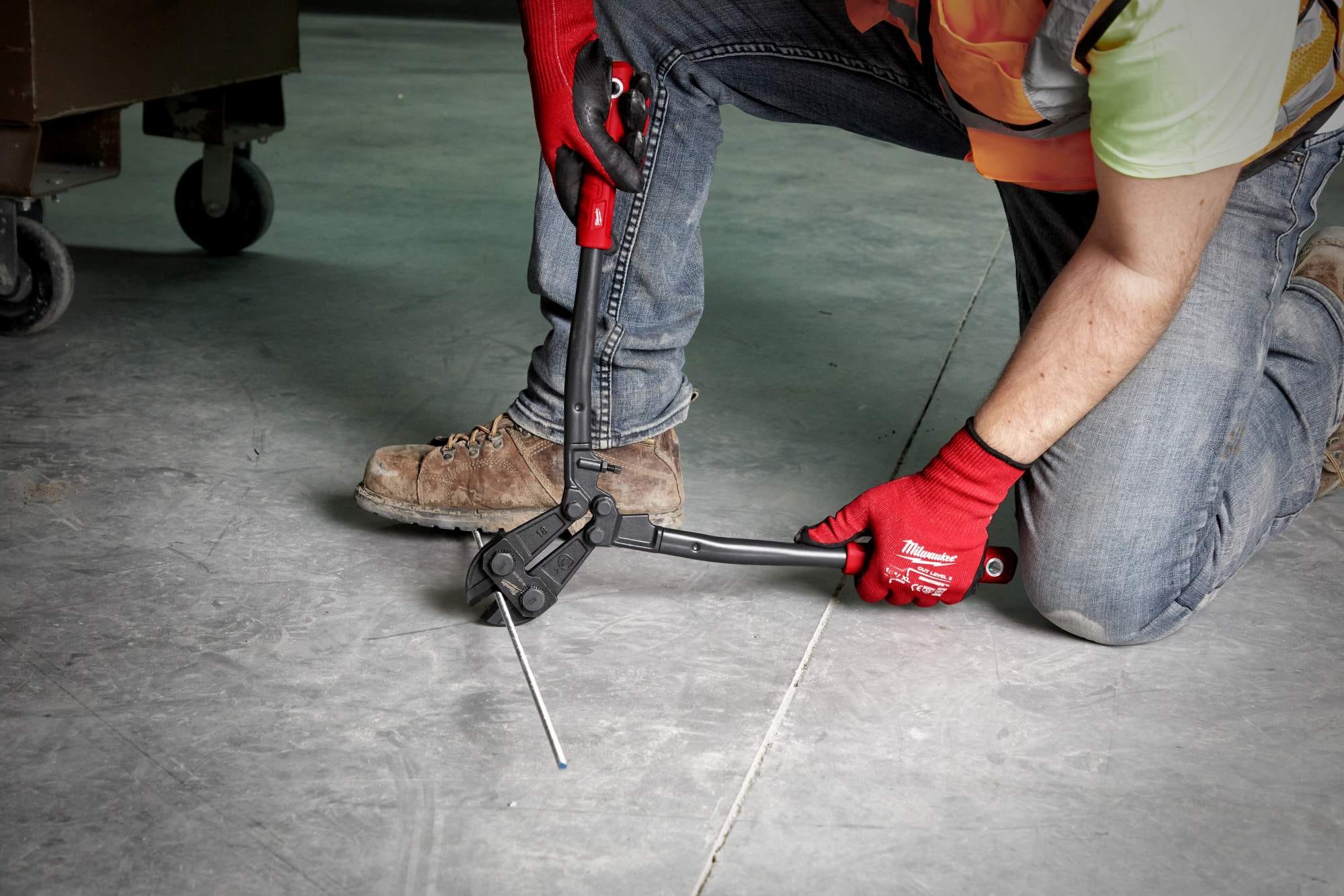 Milwaukee 48-22-4018 18" Bolt Cutter