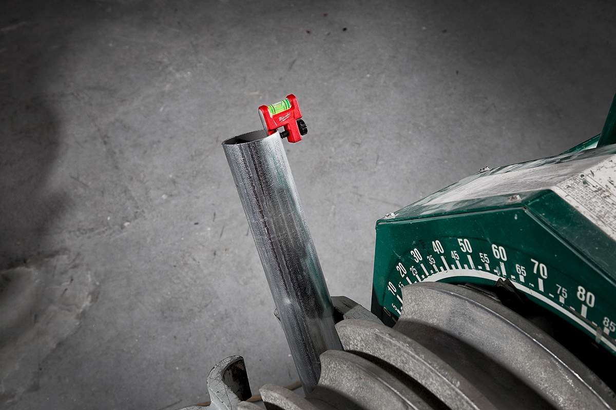 Milwaukee 48-22-5001 Pipe Lock Level