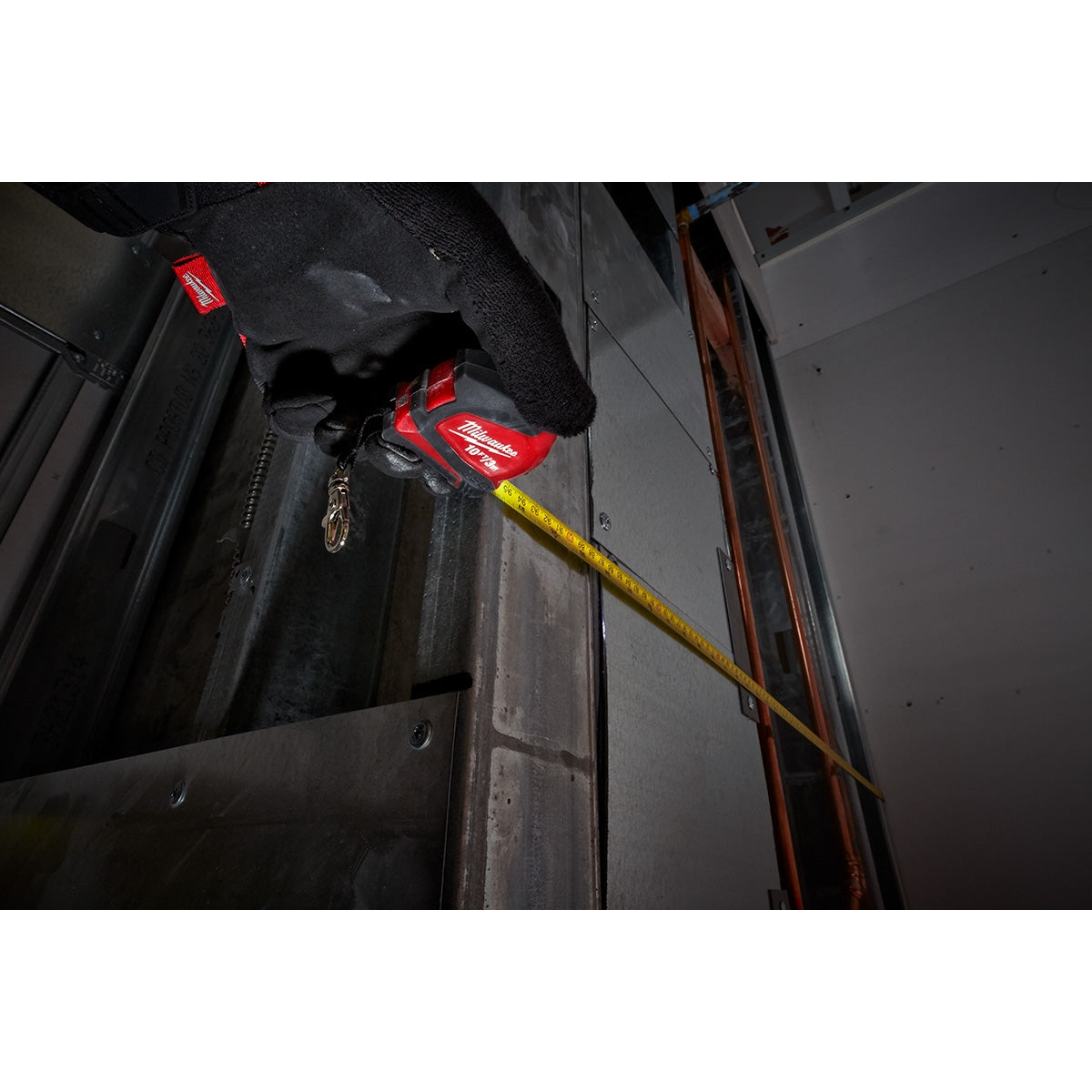 Milwaukee 48-22-6601 Milwaukee 10ft / 3m Keychain Tape Measure with LED