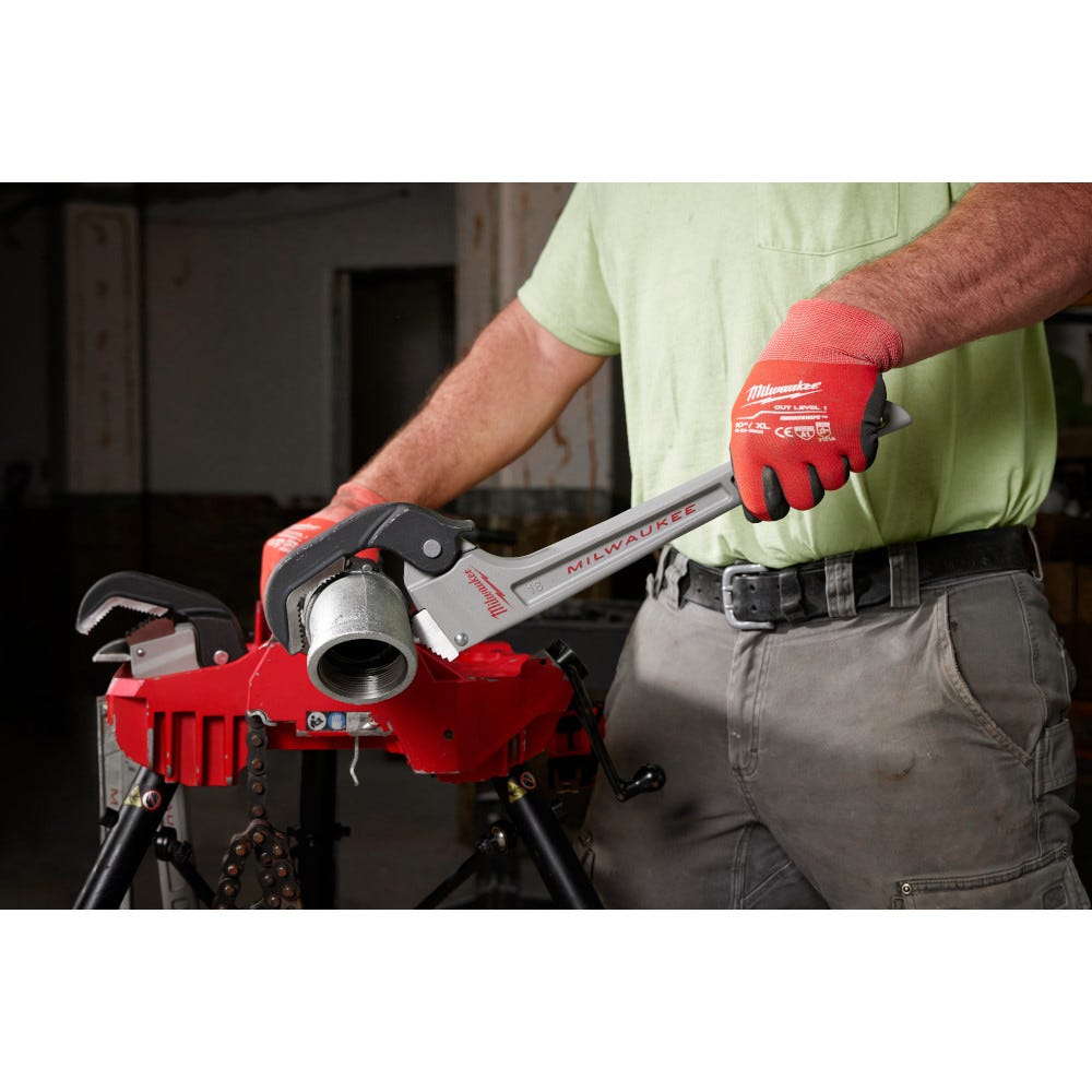 Milwaukee 48-22-7418 18" Aluminum Self-Adjusting Pipe Wrench