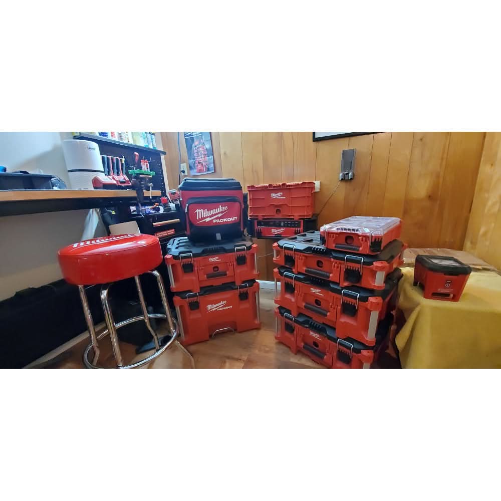 Milwaukee PROMO 48-22-8302 PACKOUT Cooler (PROMO)