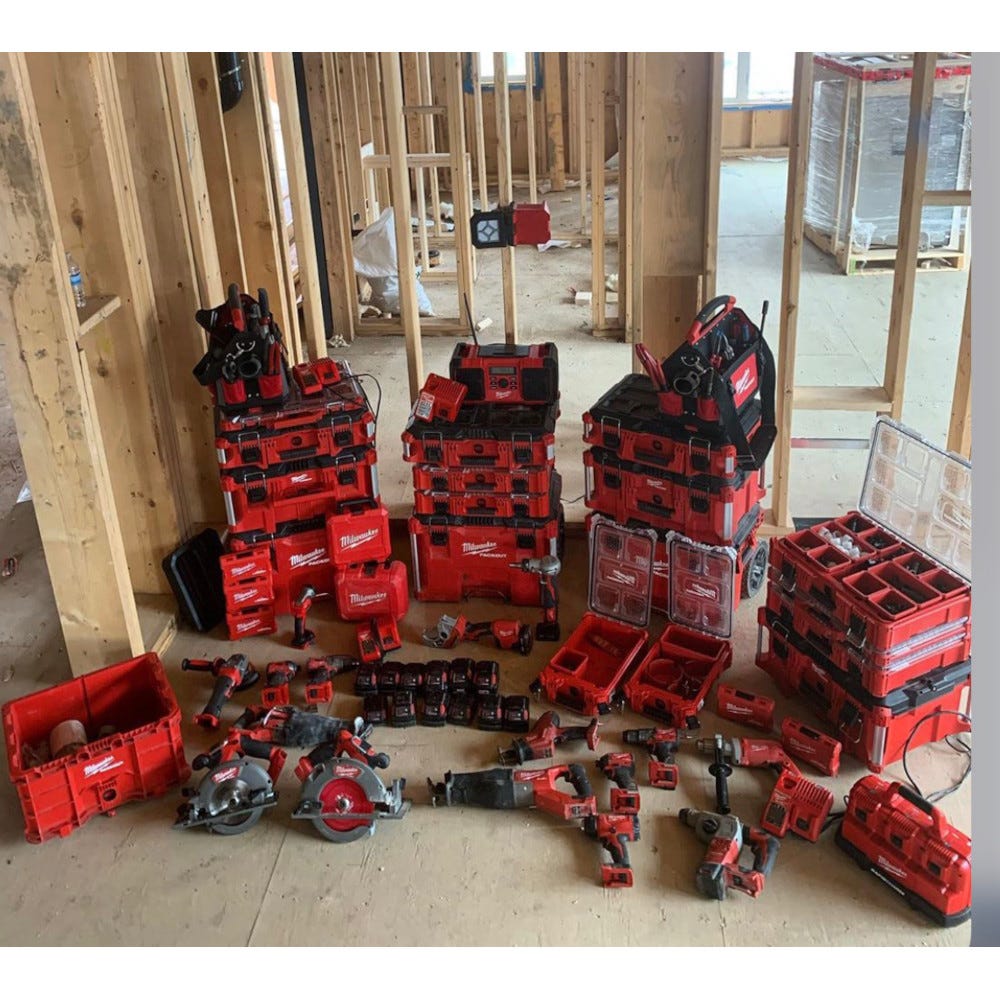 Milwaukee 48-22-8315 15" PACKOUT Tote
