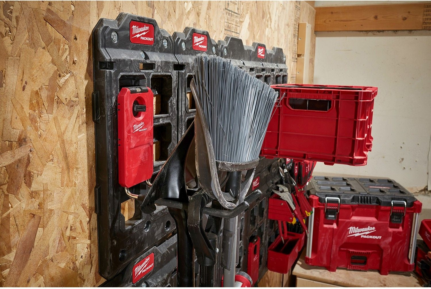 Milwaukee 48-22-8330 PACKOUT 9-in Straight Hook