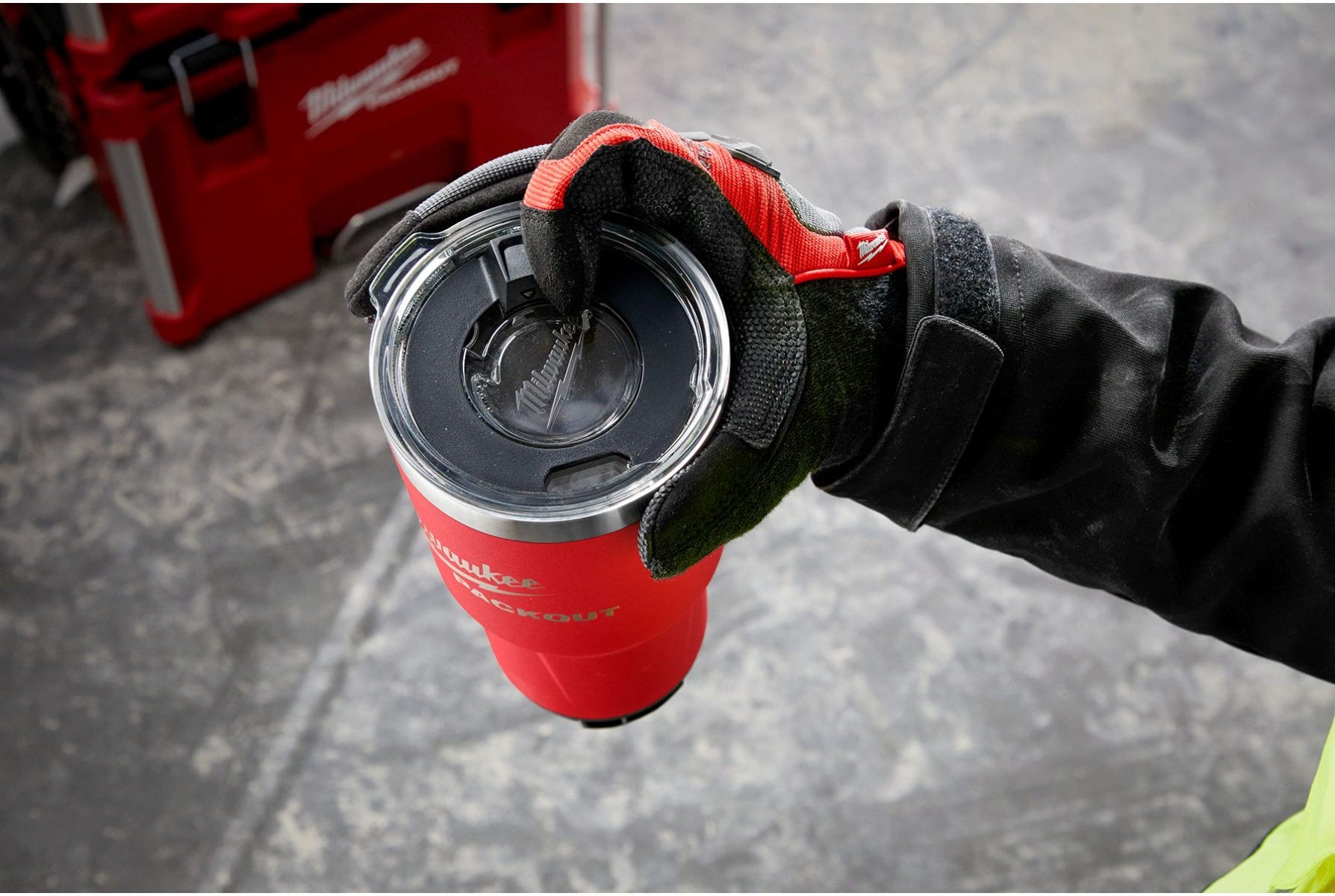 Milwaukee 48-22-8393R PACKOUT 30oz Tumbler
