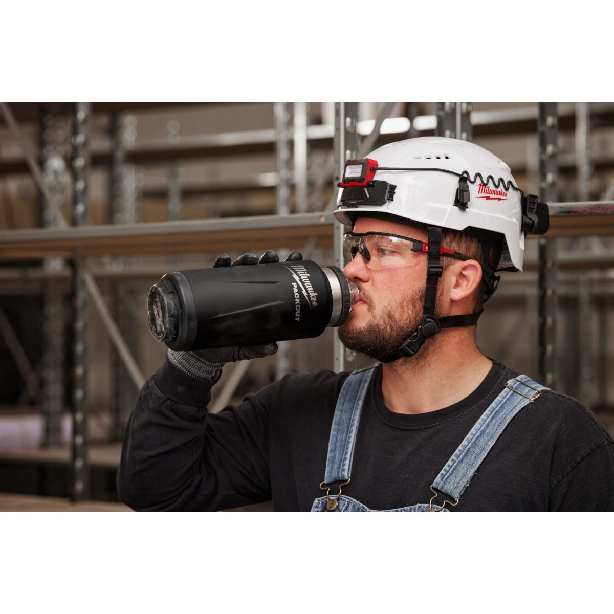 Milwaukee 48-22-8397B PACKOUT 36oz Insulated Bottle with Chug Lid