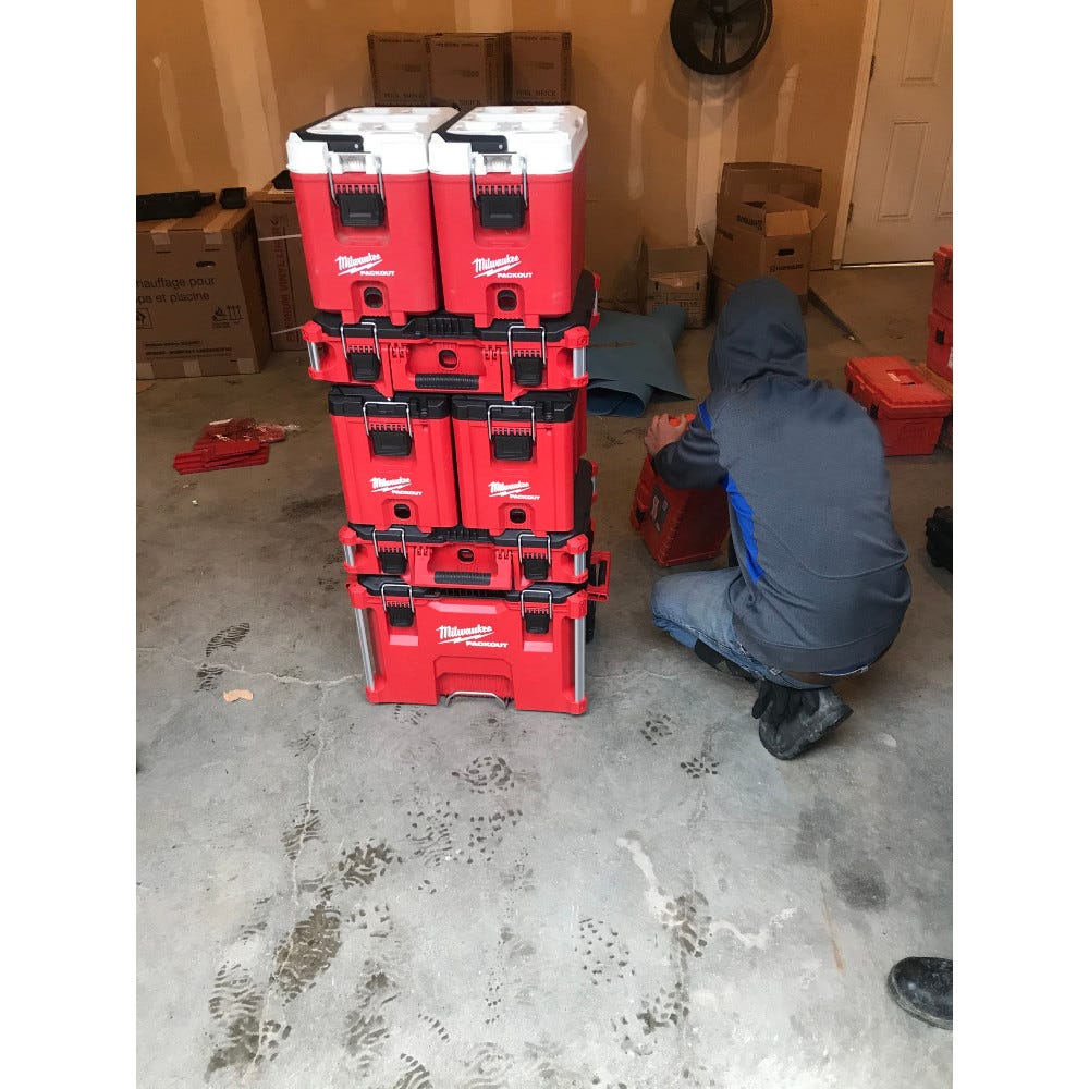 Milwaukee 48-22-8460 PACKOUT 16-Quart Compact Cooler