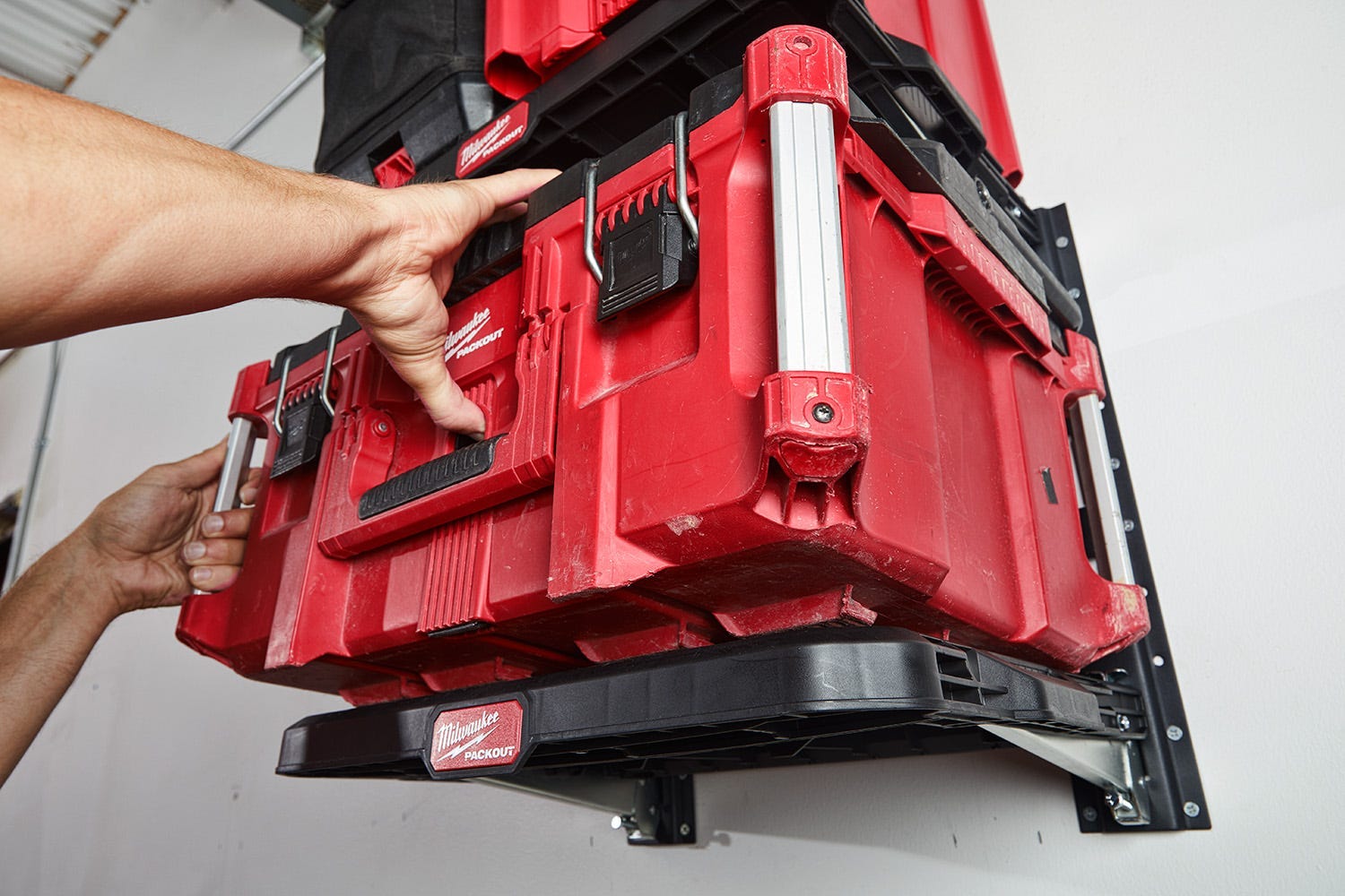 Milwaukee 48-22-8480 PACKOUT Racking Kit w/ 3 Shelves, E-Tracks and PACKOUT Mounting Plate