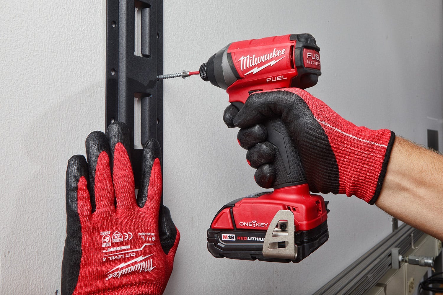 Milwaukee 48-22-8480 PACKOUT Racking Kit w/ 3 Shelves, E-Tracks and PACKOUT Mounting Plate