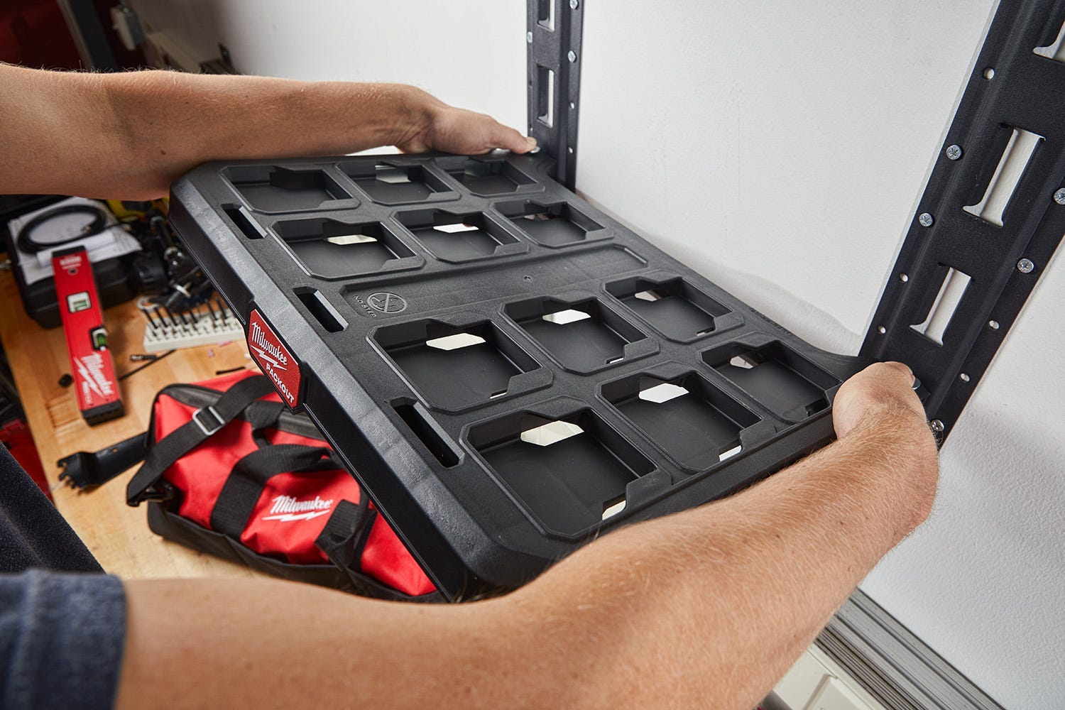 Milwaukee 48-22-8480 PACKOUT Racking Kit w/ 3 Shelves, E-Tracks and PACKOUT Mounting Plate