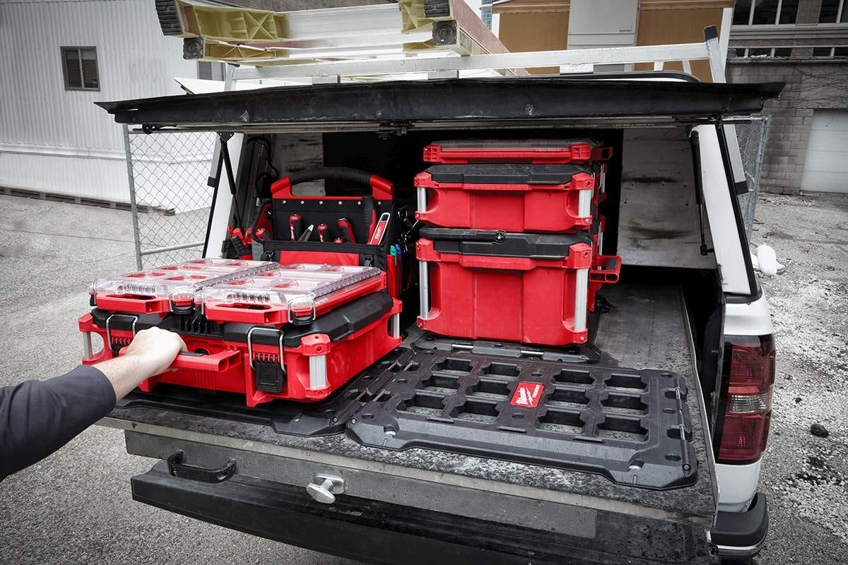 Milwaukee 48-22-8480 PACKOUT Racking Kit w/ 3 Shelves, E-Tracks and PACKOUT Mounting Plate