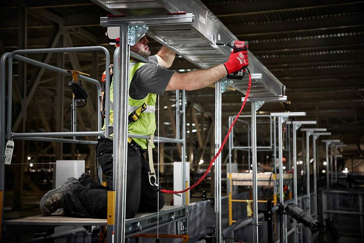 Milwaukee 48-22-8811 10Lb. Extended Reach Locking Tool Lanyard