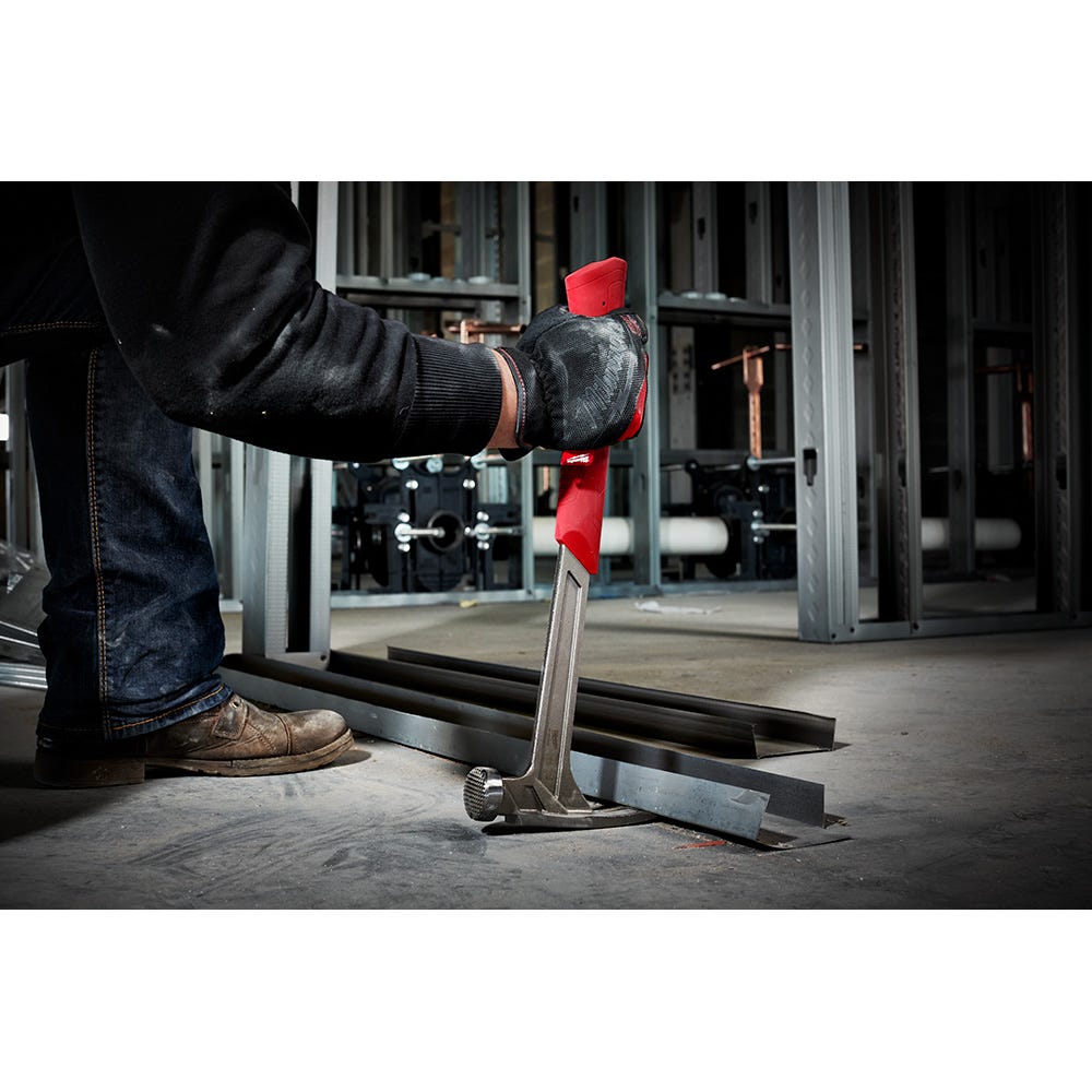 Milwaukee 48-22-9016 17Oz Milled Face Framing Hammer
