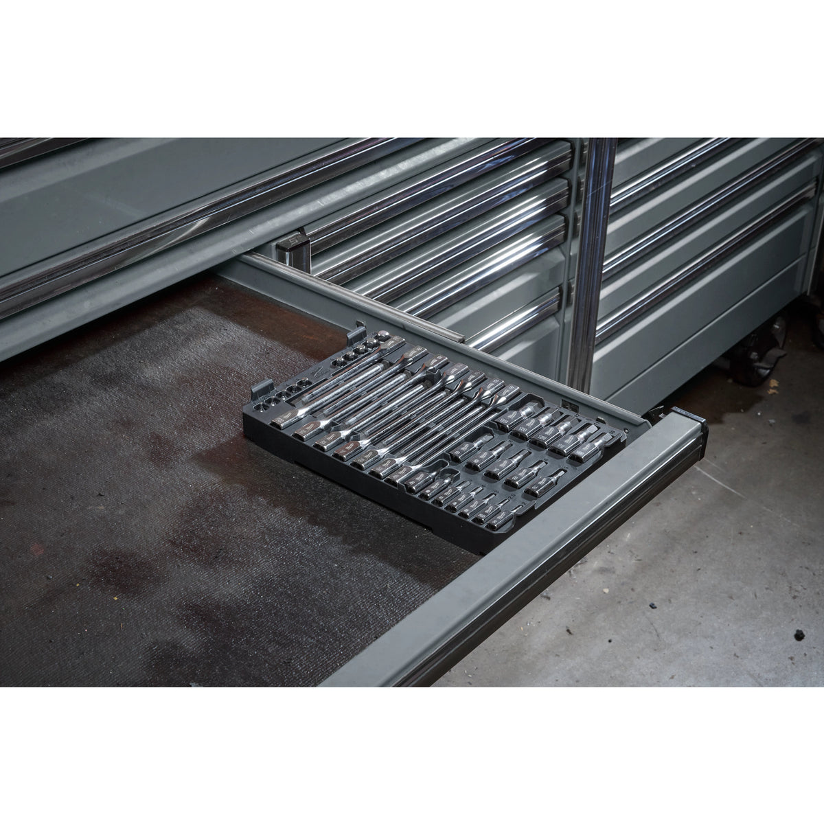 Milwaukee 48-22-9283 41-Piece Metric Hex Bit Socket Set alternate product view