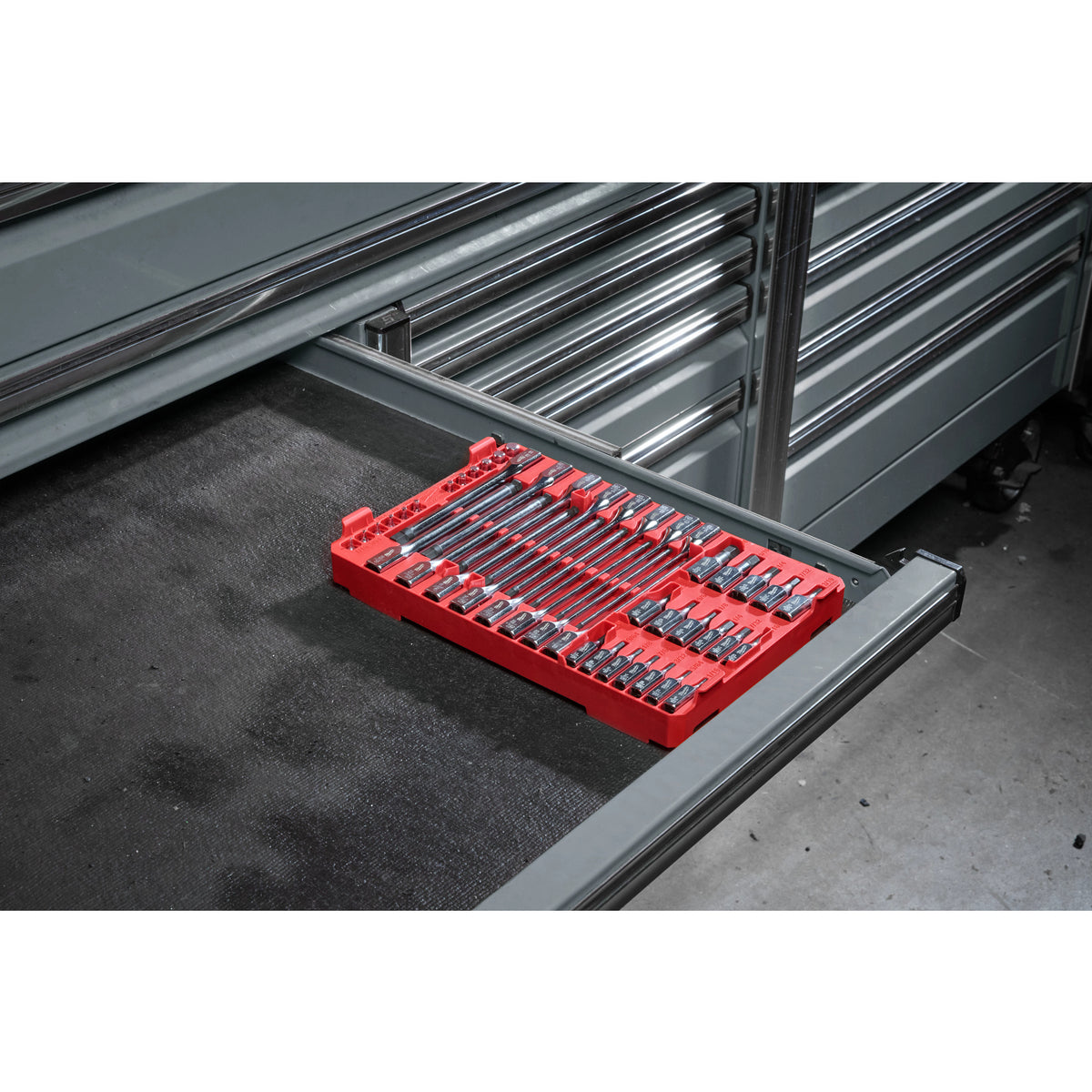 Milwaukee 48-22-9284 46-Piece SAE Hex Bit Socket Set alternate product view