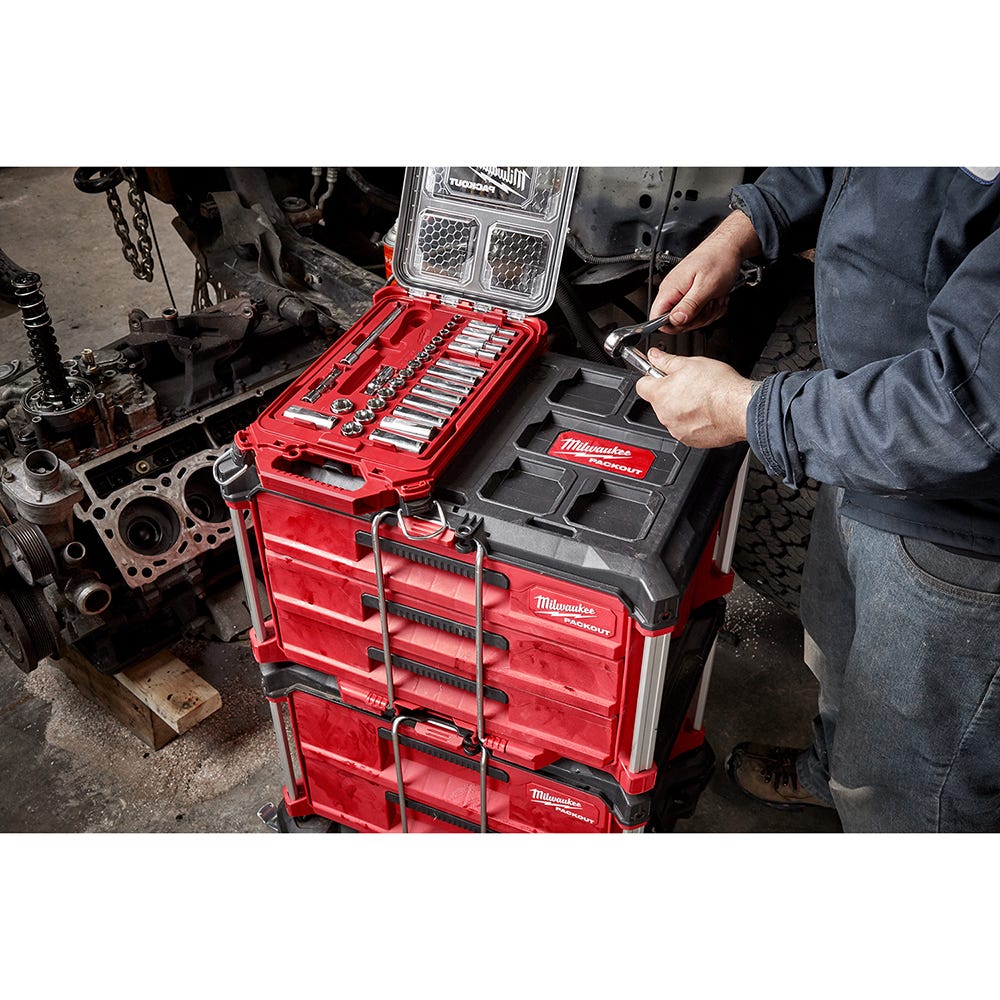 Milwaukee 48-22-9481 3/8” 28-Piece SAE Ratchet and Socket PACKOUT Set