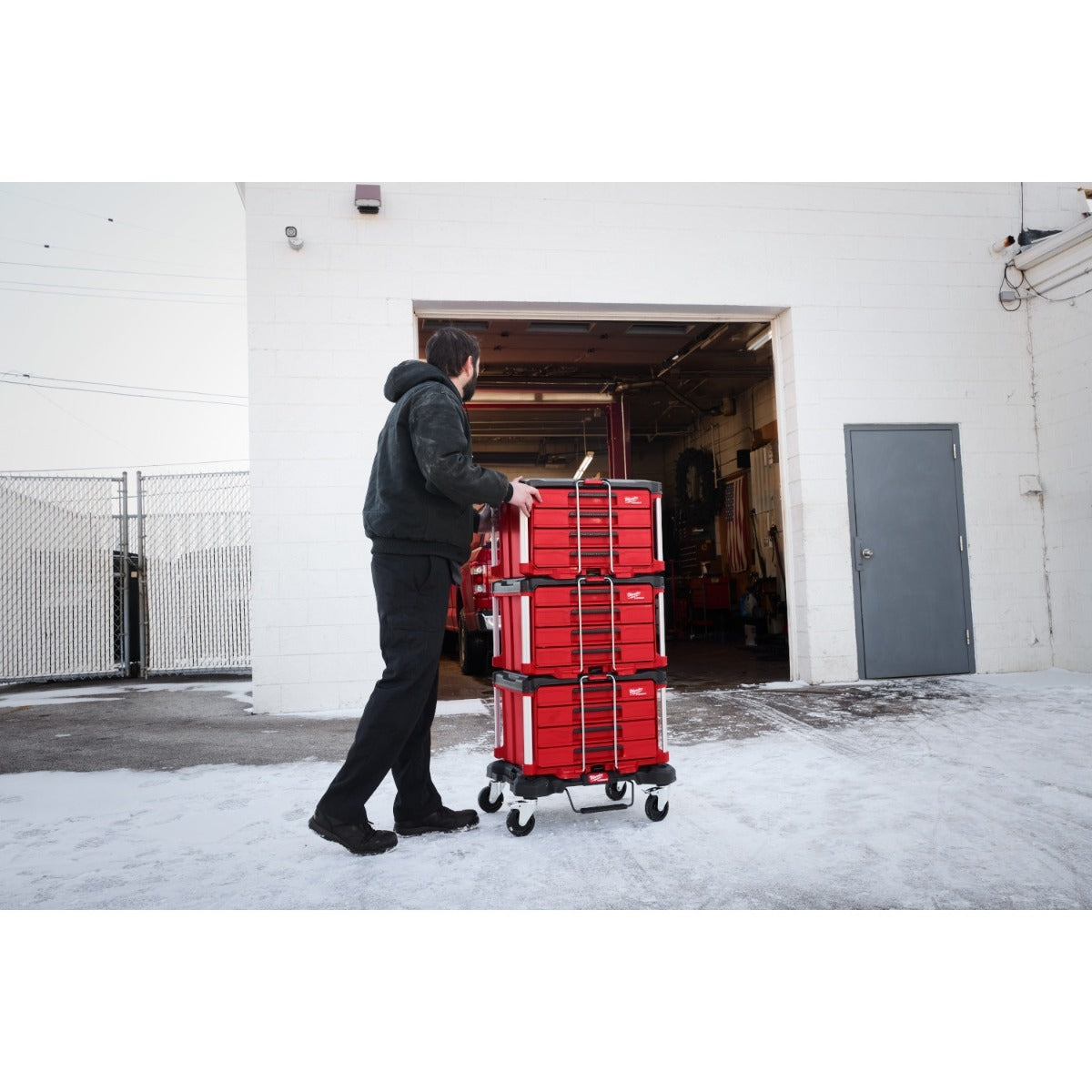 Milwaukee 48-22-9495 366-Piece Master Mechanics Hand Tool Set with PACKOUT Drawers and Dolly