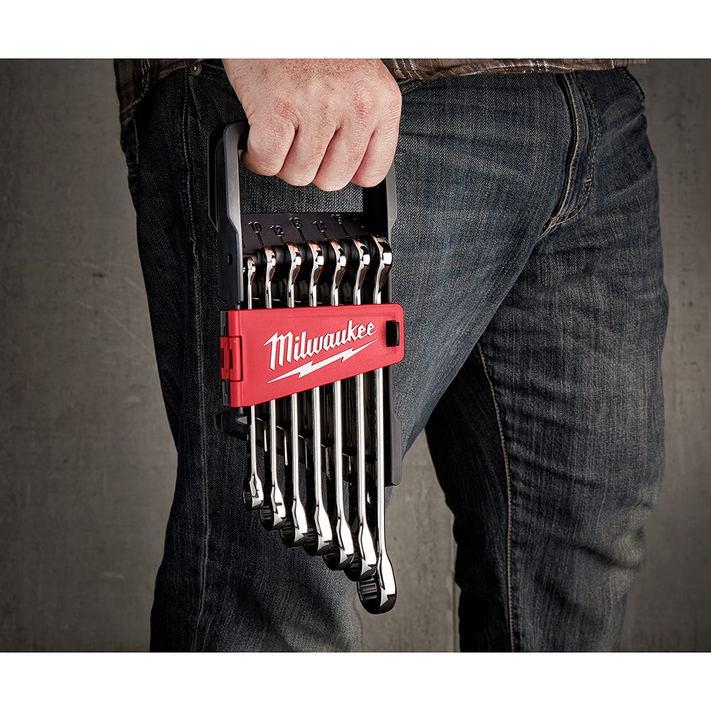 Milwaukee 48-22-9506 7-Piece Ratcheting Combination Metric Wrench Set