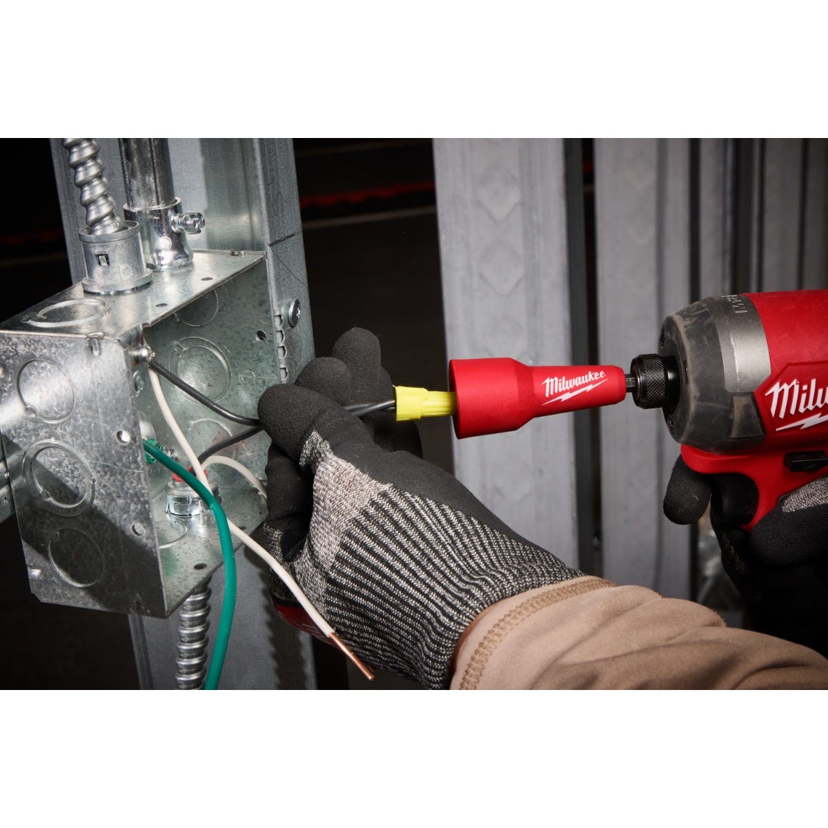 Milwaukee 48-32-6400 Wire Nut Twister