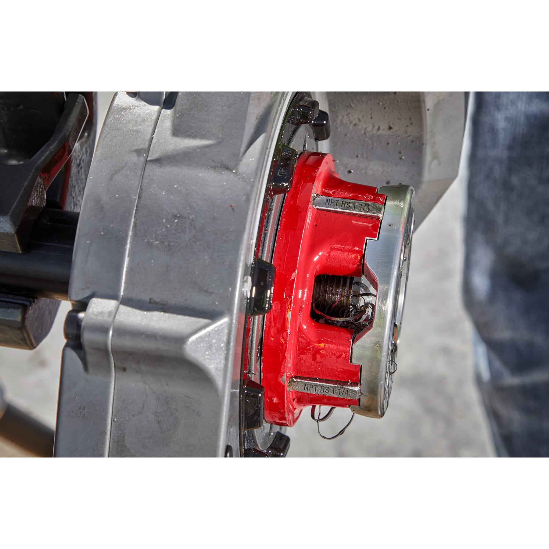 Milwaukee 48-36-1009 1" High Speed NPT Forged Aluminum Die Head