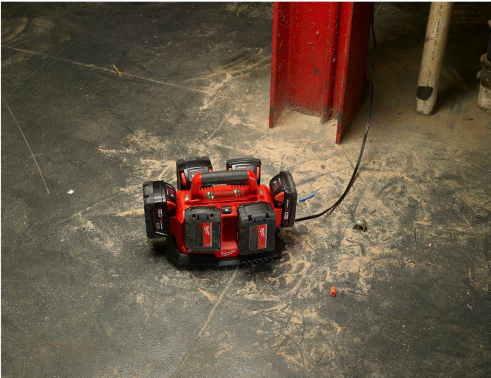 Milwaukee 48-59-1806 M18 6-Bay Sequential Charger (PROMO)