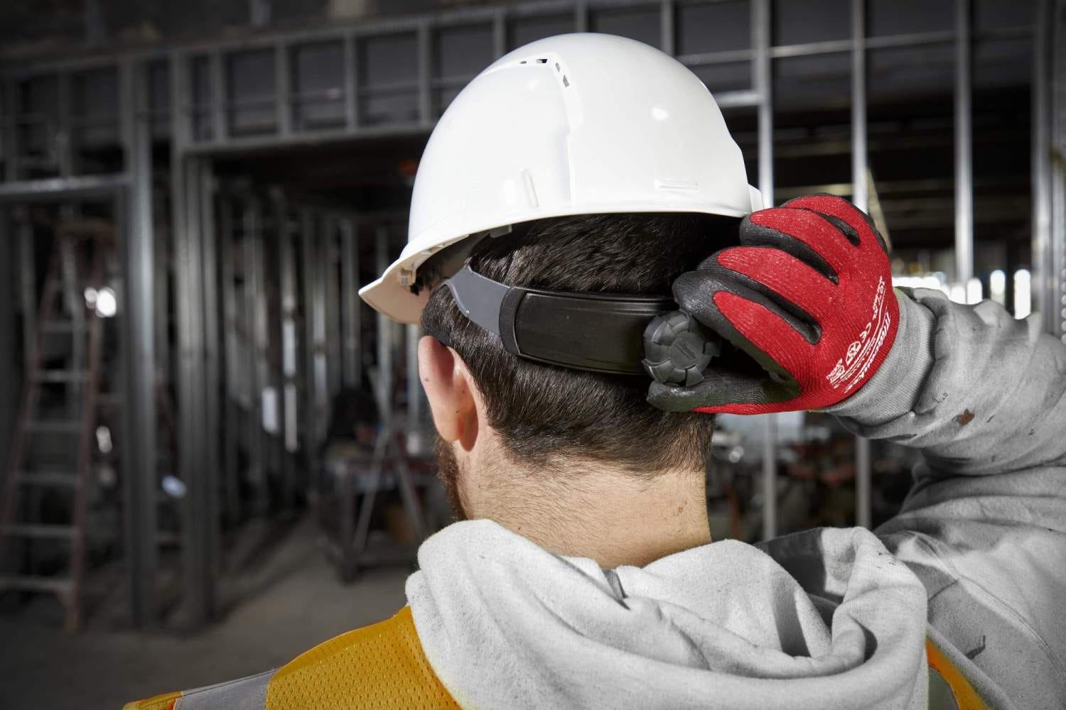 Milwaukee 48-73-1000 Front Brim Vented Hard Hat with BOLT Accessories Type 1 Class C (PROMO)
