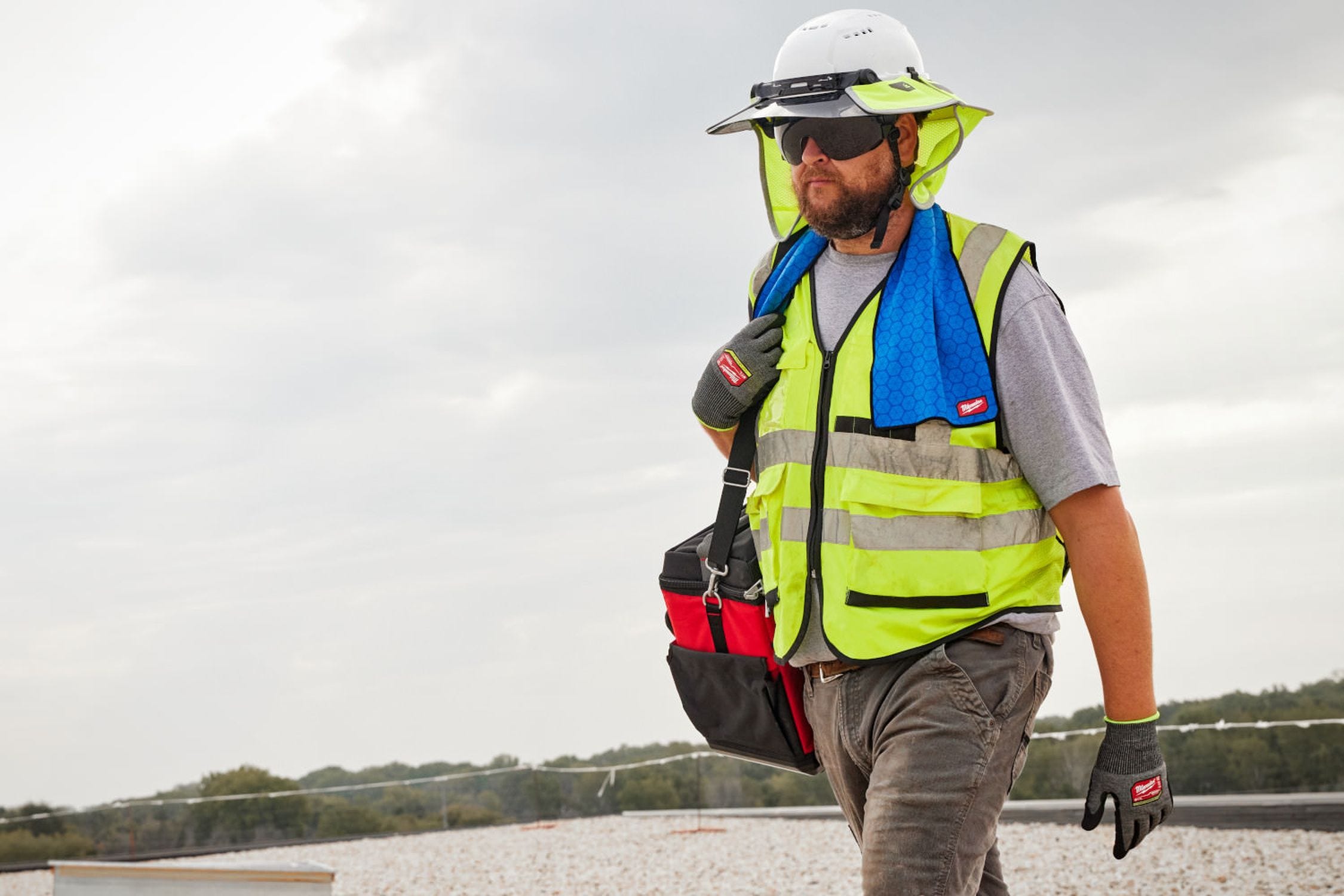 Milwaukee 48-73-4541 Cooling Microfiber Towel