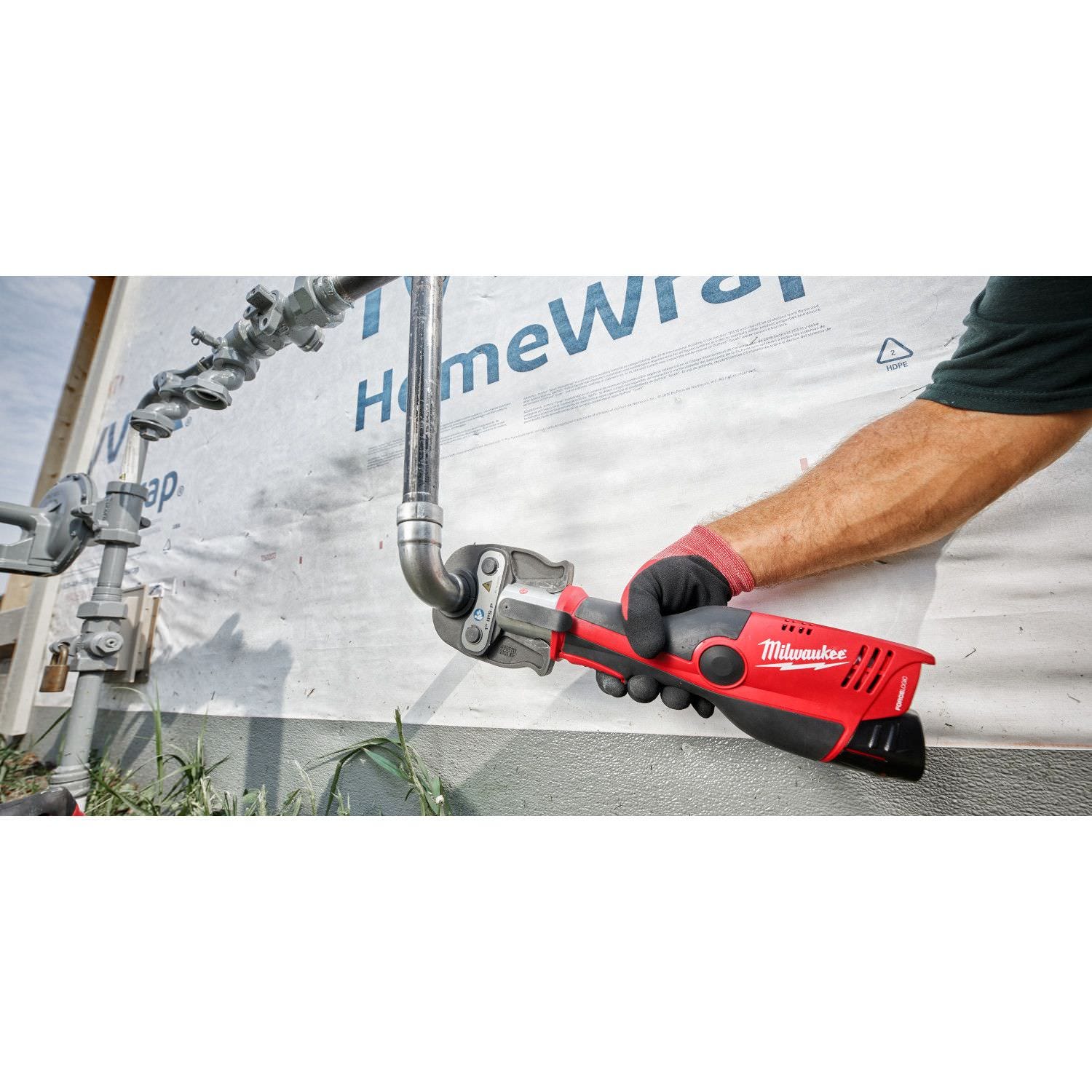 Milwaukee 49-16-2452B 1-in IPS-P Press Jaw For M12 FORCE LOGIC Press Tool