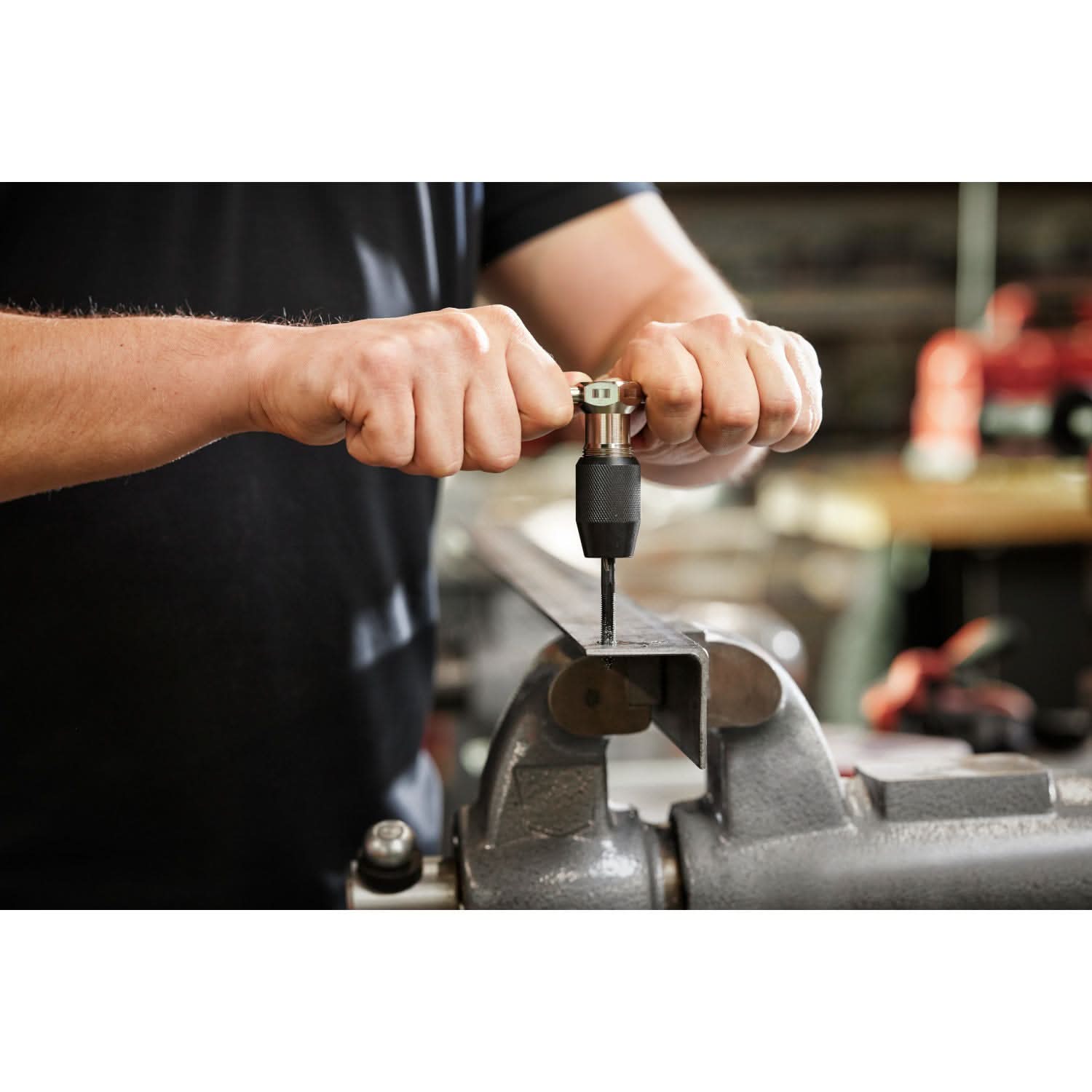 Milwaukee 49-57-5001 Tap Collet for Taps up to 1/2" & T Handle Bar