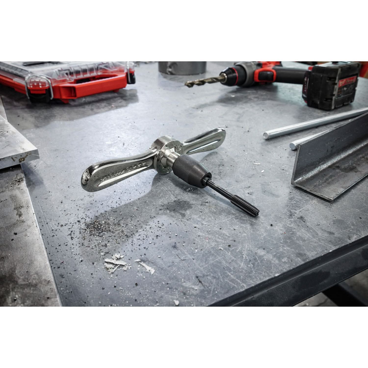 Milwaukee 49-57-5003 Hex-LOK 2-in-1 Tap and Die Threading Handle & Tap Collet