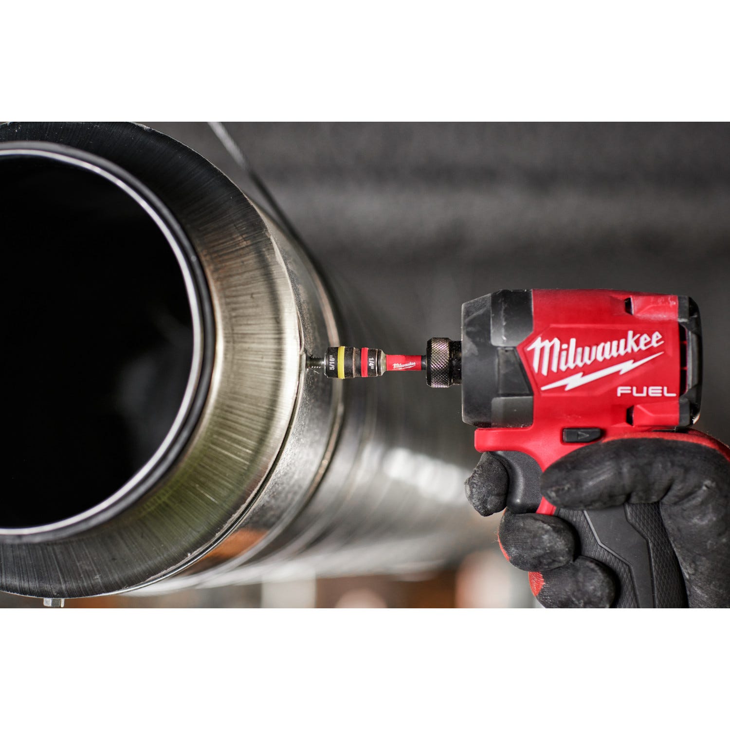 Milwaukee 49-66-4742 SHOCKWAVE Impact Duty 1/4" and 5/16" x 2-1/4" QUIK-CLEAR 2-in-1 Magnetic Nut Driver BULK 25
