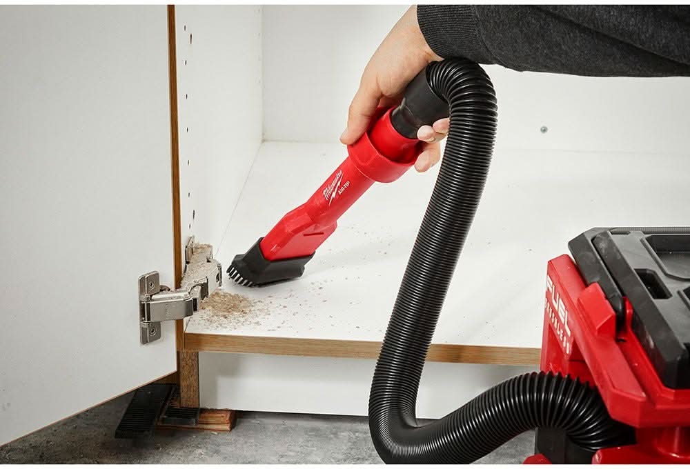Milwaukee 49-90-2028 AIR-TIP 2-in-1 Utility Brush Tool