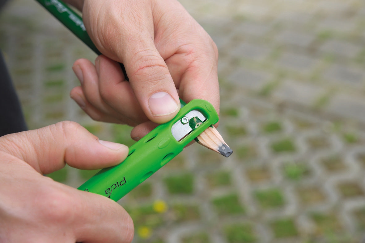 Pica 505/01 POCKET Quiver / Sharpener with One Carpenter Pencil