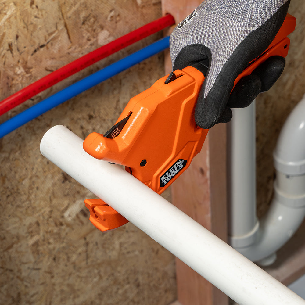 Klein 1-1/4-in. precision ratcheting PVC pipe cutter - view 14