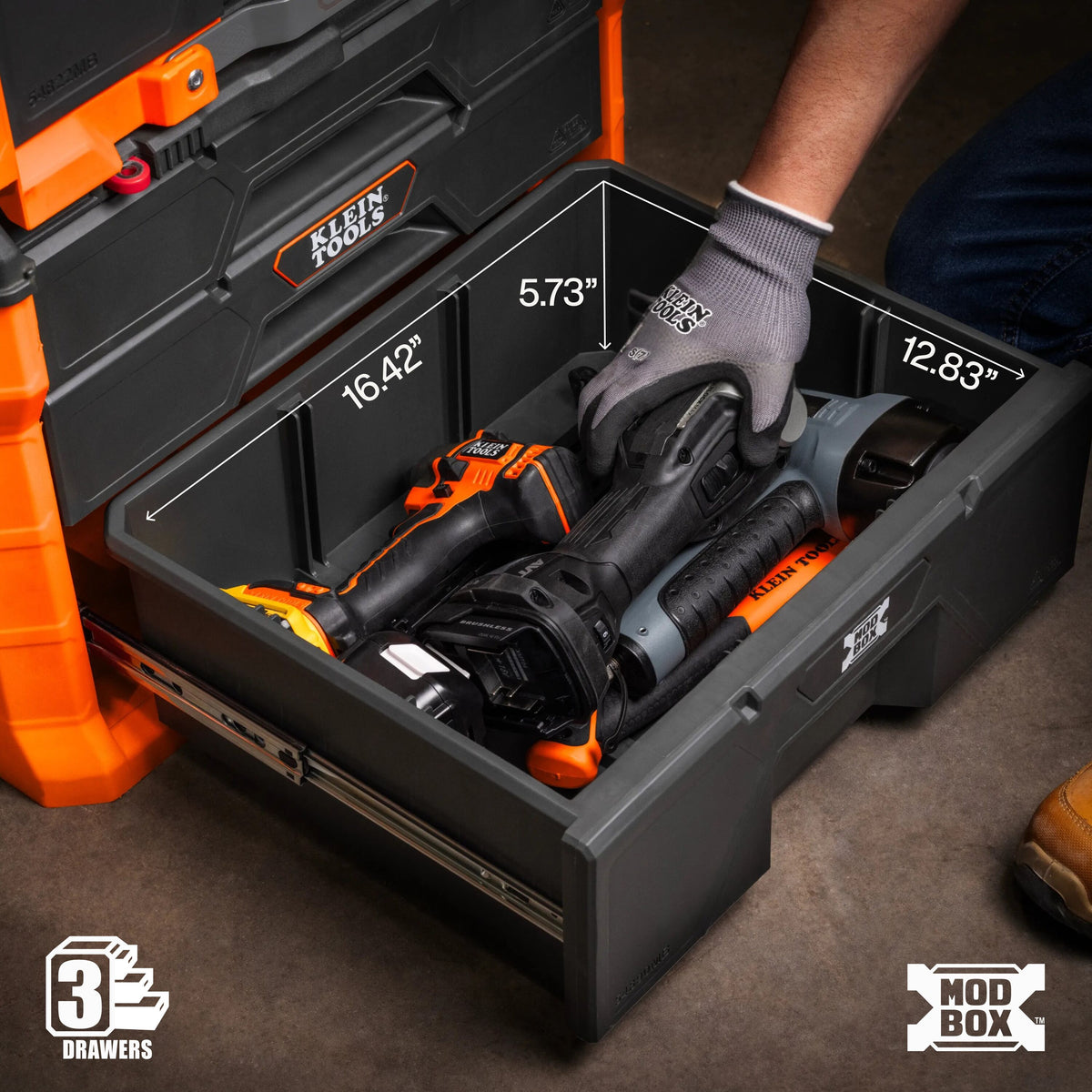 Klein Tools MODbox Three Drawer Rolling Toolbox (54890MB) locking bar securing drawers for transport